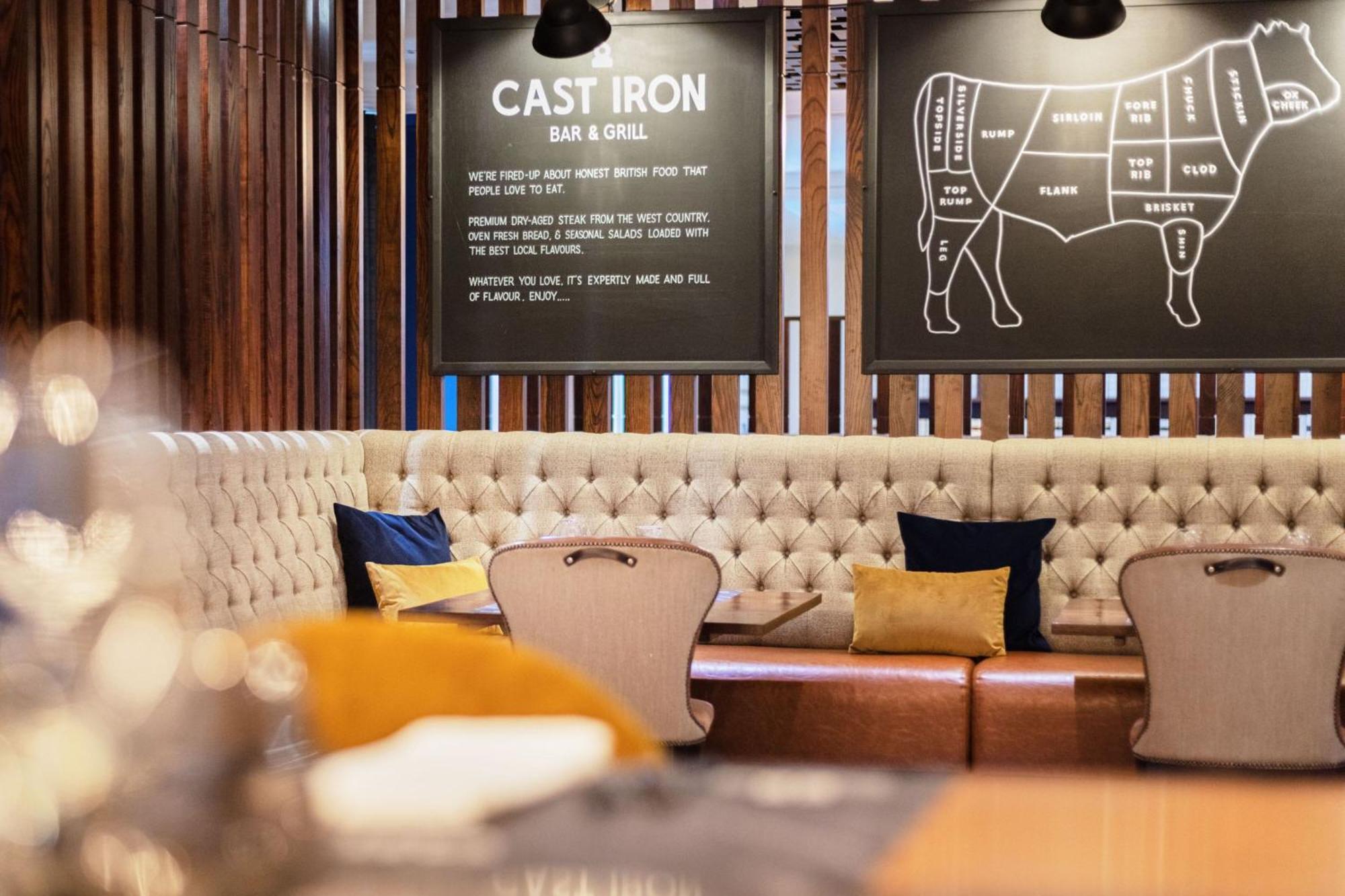 הית'רו Sheraton Heathrow Hotel מראה חיצוני תמונה