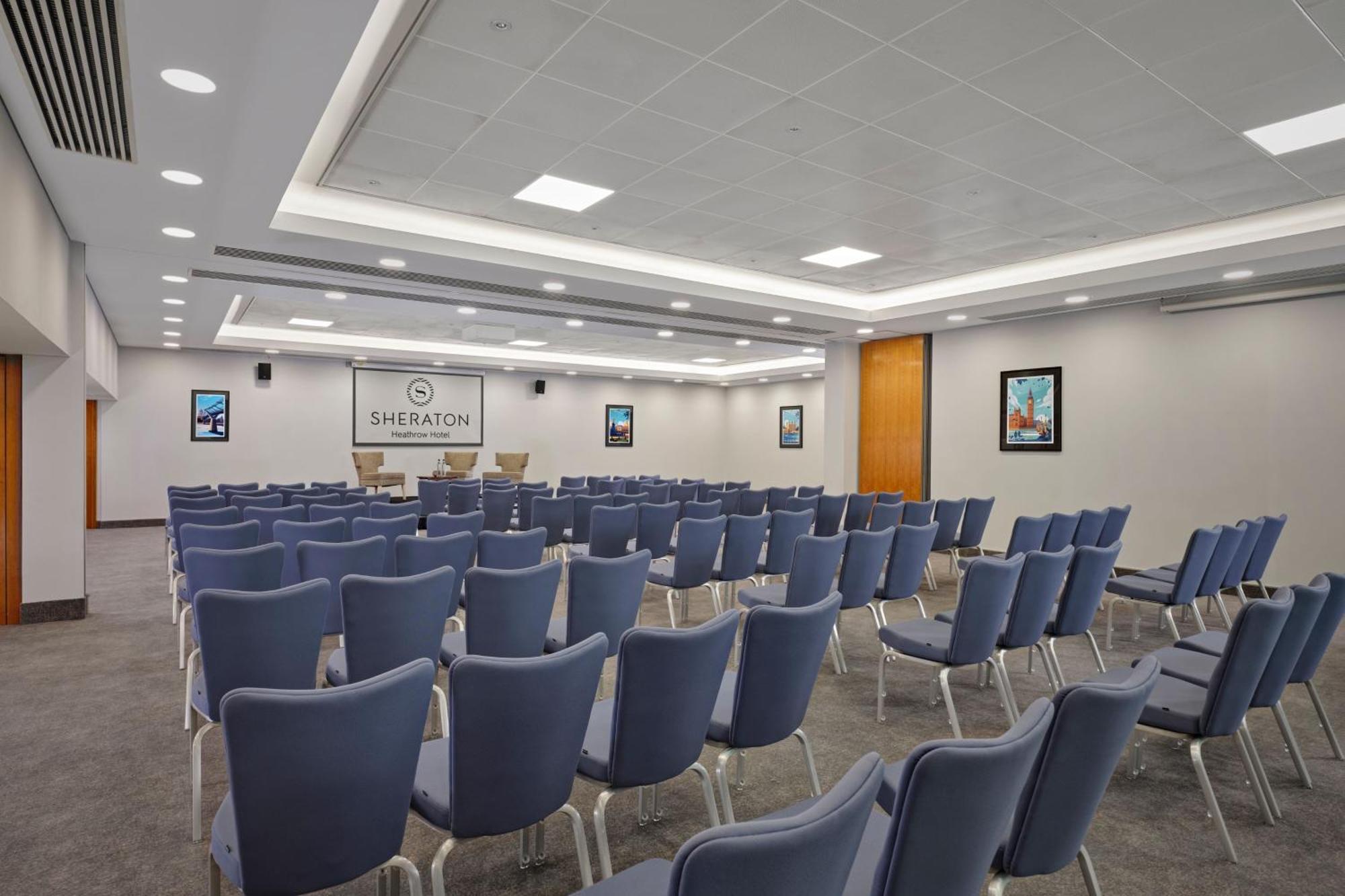 הית'רו Sheraton Heathrow Hotel מראה חיצוני תמונה